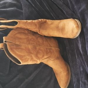 Cowboy boots